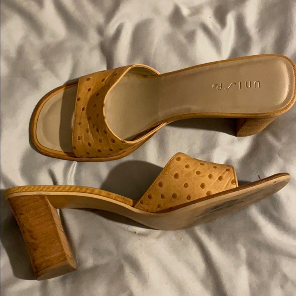 Unisa faux ostrich heels